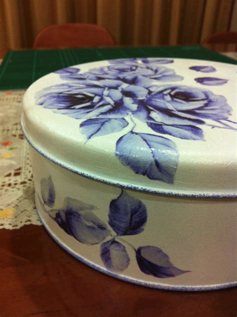 decoupage on metal box|how to decoupage on tin.